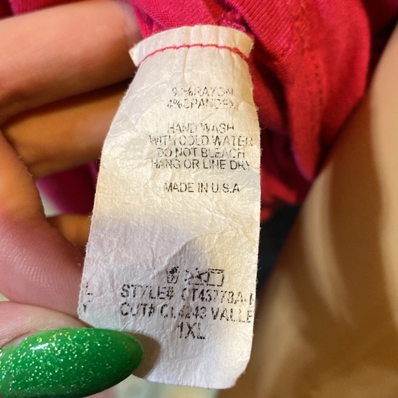 Pink and Leopard Soft Stretchy Tee - Picture 4 of 4